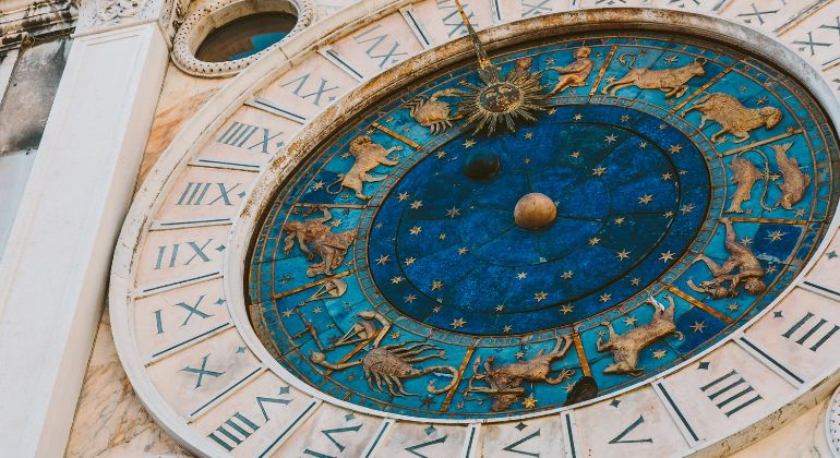 The main difference is the zodiac system used. Western astrology uses the tropical zodiac, while Indian (Vedic) astrology uses the sidereal zodiac, which aligns more closely with the actual star positions. As a result, Indian horoscope readings are often more accurate in timing life events, especially when done by a professional horoscope reader in India.